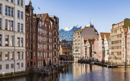 Tågresa från Verona mot Hamburg image
