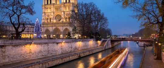 Paris i juletid hero image