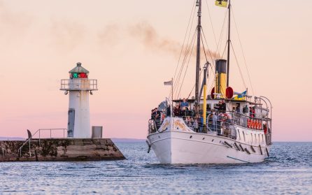 Kryssning med ångbåten Trafik till Visingsö  image