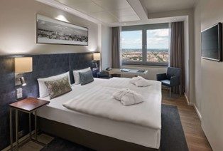 Berlin, Hotel Park Inn ****