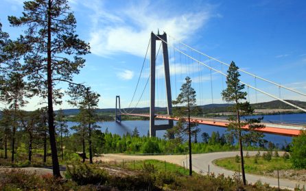 Höga kusten med Härnösand image