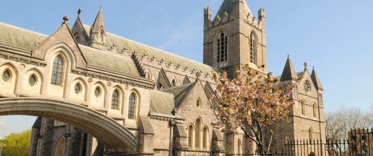 Dublin – Irländsk charm, kultur och en dag i Wicklow hero image