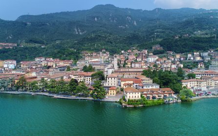 Ankomst till Milano image