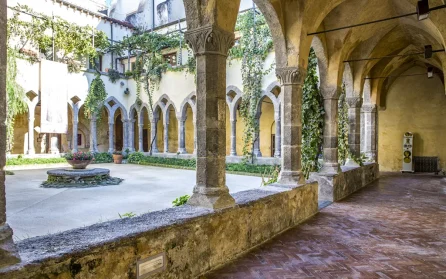 Avkoppling i skuggan image